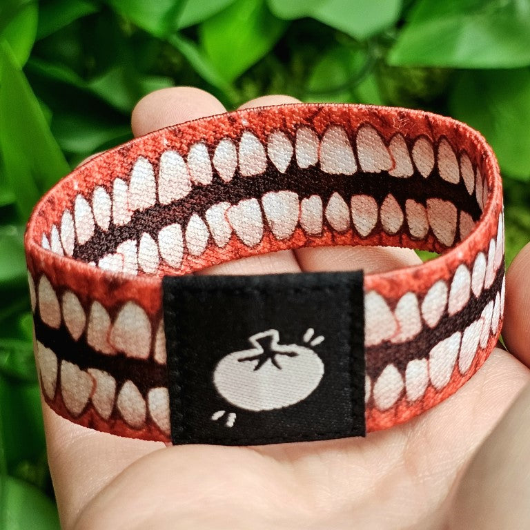 Creepy Teeth Bracelet!
