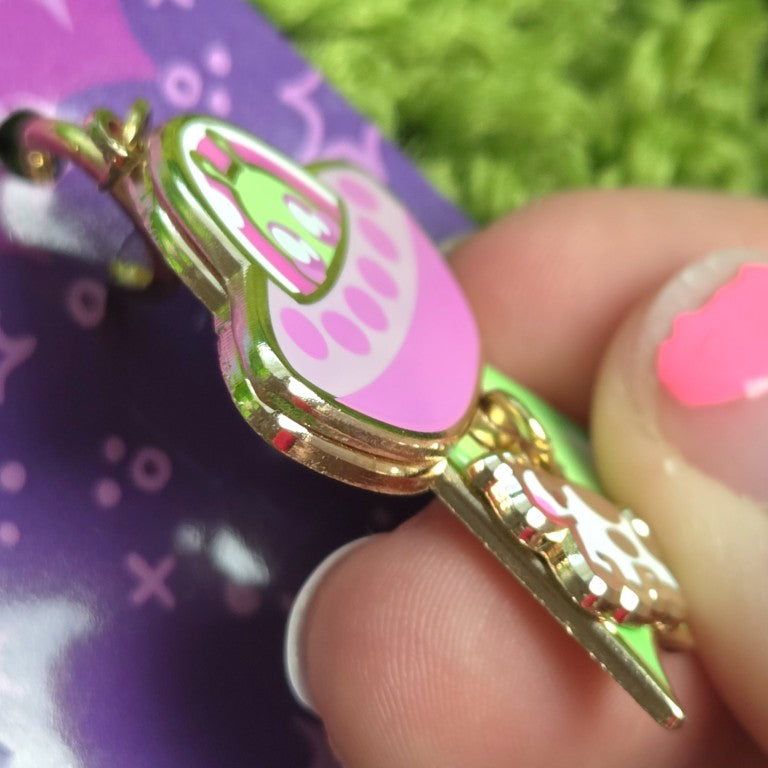 Alien Dangle Earrings Pink!
