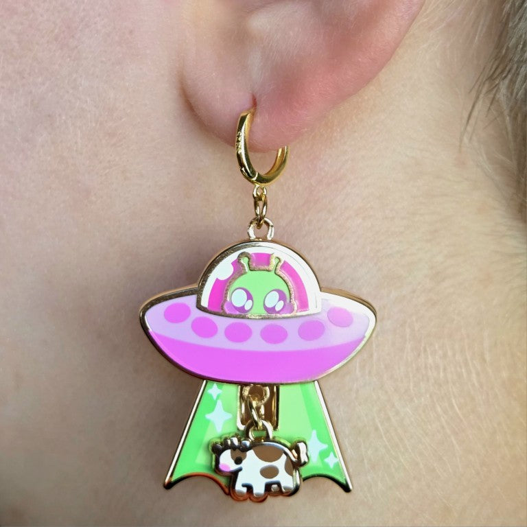 Alien Dangle Earrings Pink!
