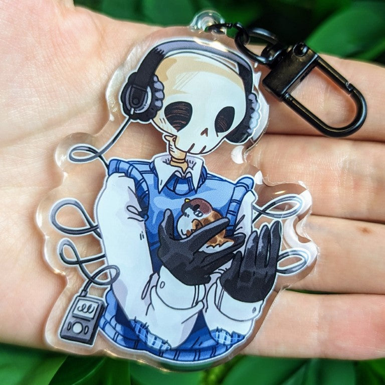 A blue aesthetic skeleton Cade keychain.