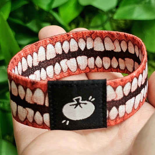 Creepy Teeth Bracelet!