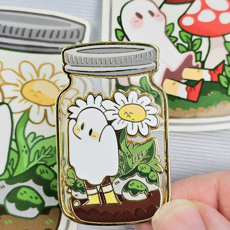 Daisy Ghost In A Jar Enamel Pin