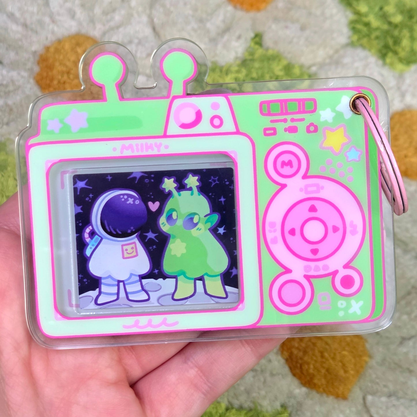 Cute Alien Camera Keychain!