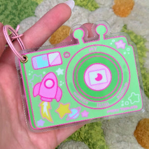 Cute Alien Camera Keychain!