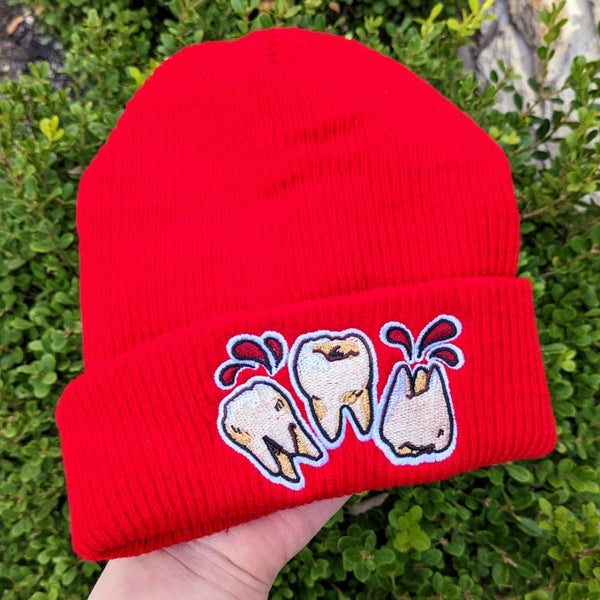 Bloody Teeth Beanie – Milky Tomato
