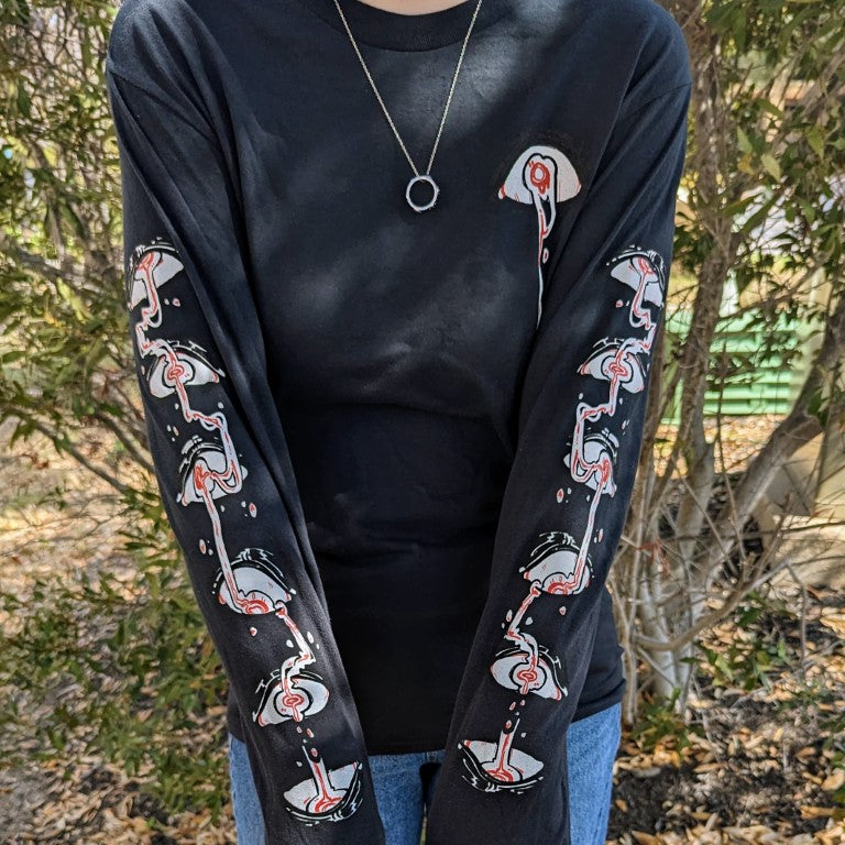 Long-Sleeved Black Droopy Eye Girl T-Shirt - BACK IMAGE